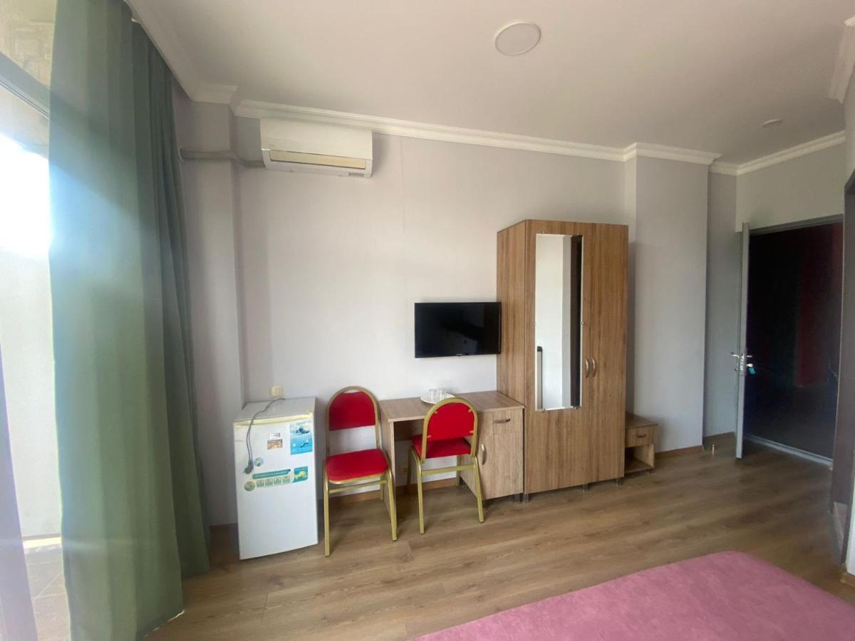 Aparthotel Mimino Batumi Exterior foto